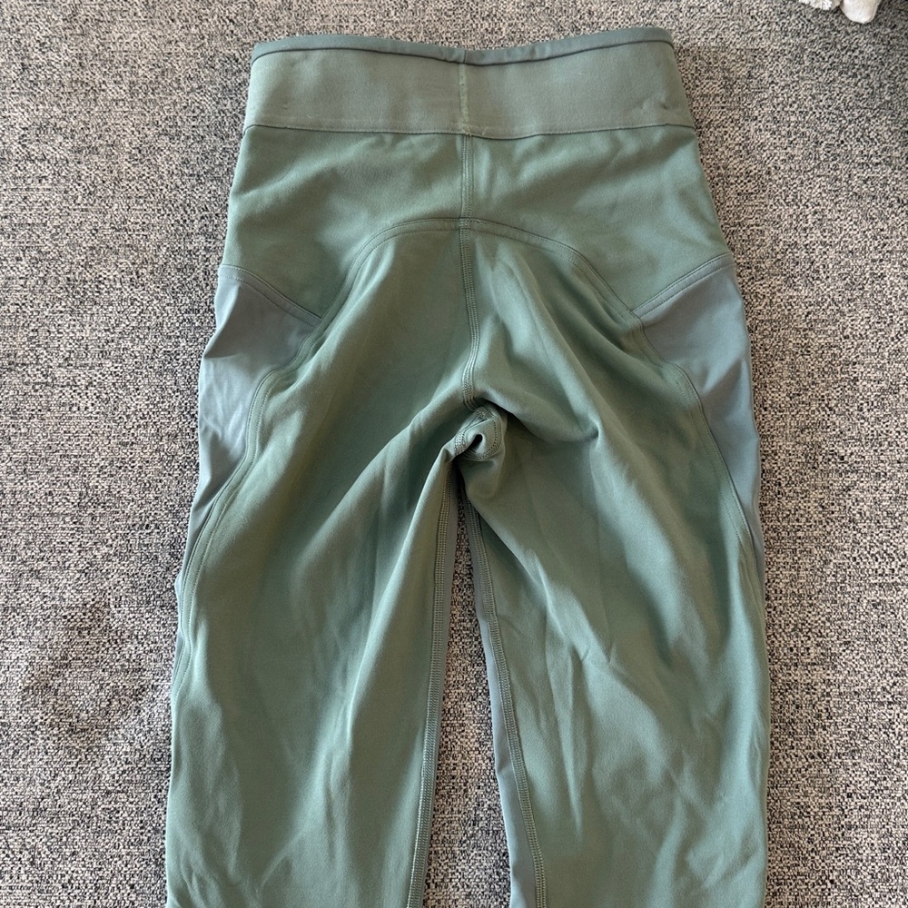 lululemon athletica license to train logo leggings - Picture 5 of 7